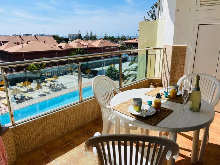 מספאלומס Seaview Apartment Near Yumbo מראה חיצוני תמונה
